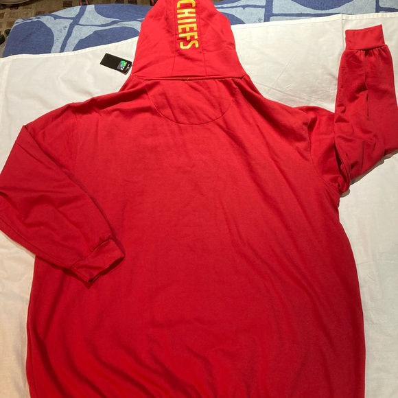 Kansas City Chiefs Sweatshirt, Men’s size 4X, NWT! Fanatics brand! - Picture 6 of 7